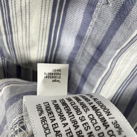 Universal Thread Women's Size Medium Blue White Short Sleeve Button Front Shirt - Picture 9 of 12
